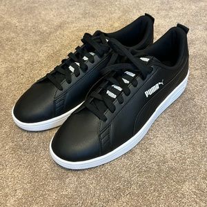 Men’s Puma Smash v2 Tape Sneakers — New